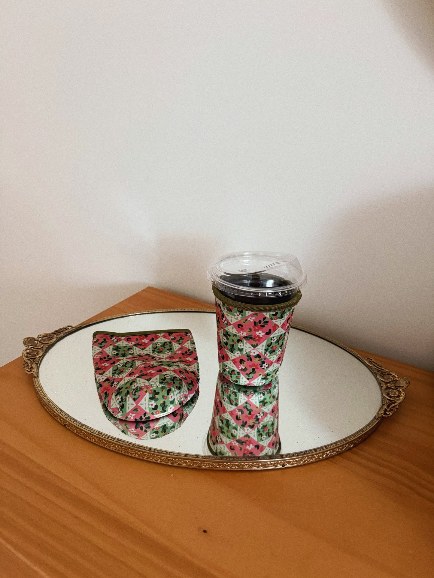 The Madalyn Iced Coffee Sleeve